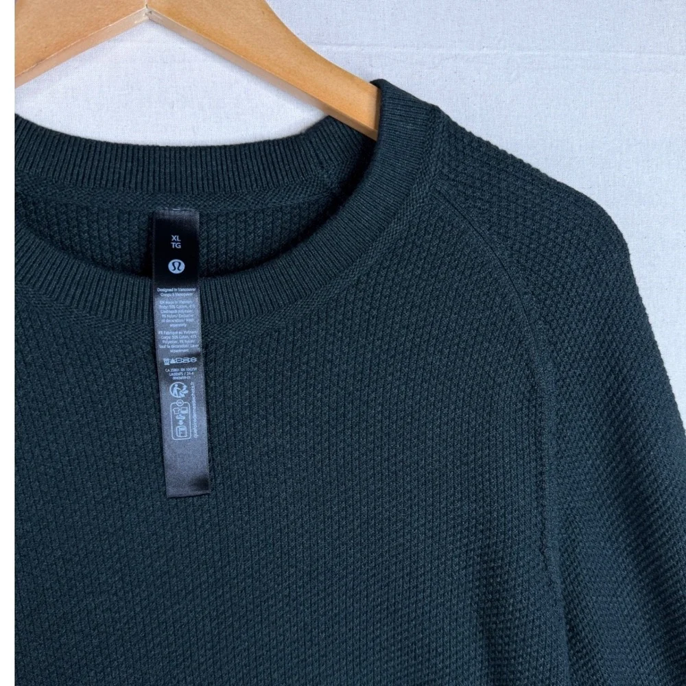 Lululemon Men's Textured Knit Crewneck Sweater size XL Dark Green